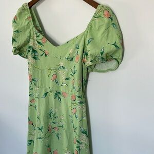 Women’s green midi dress “By the River”